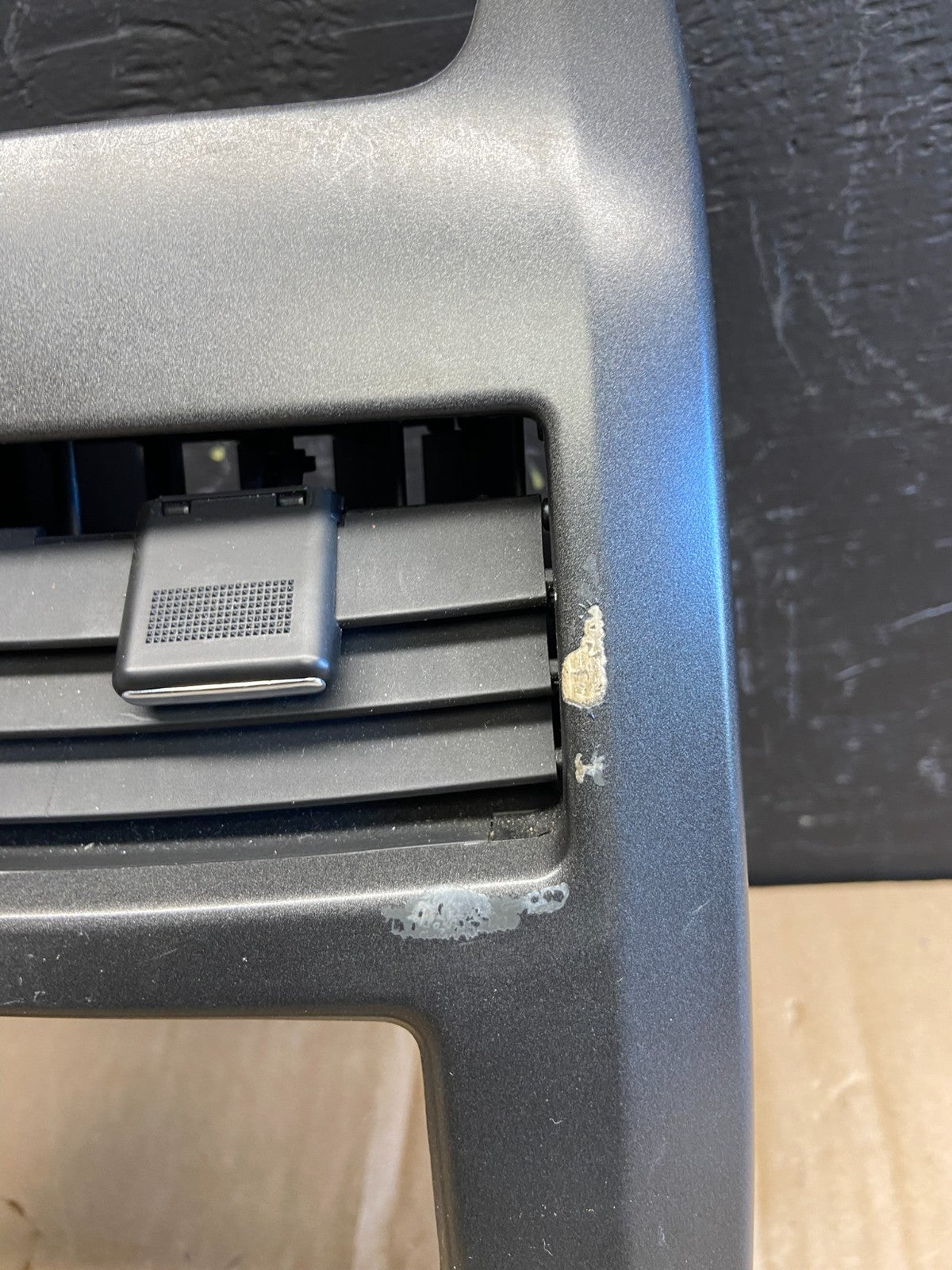 2012-2016 Chevrolet Sonic Center Dash Radio Air Vent Trim Bezel ab8852 DG3