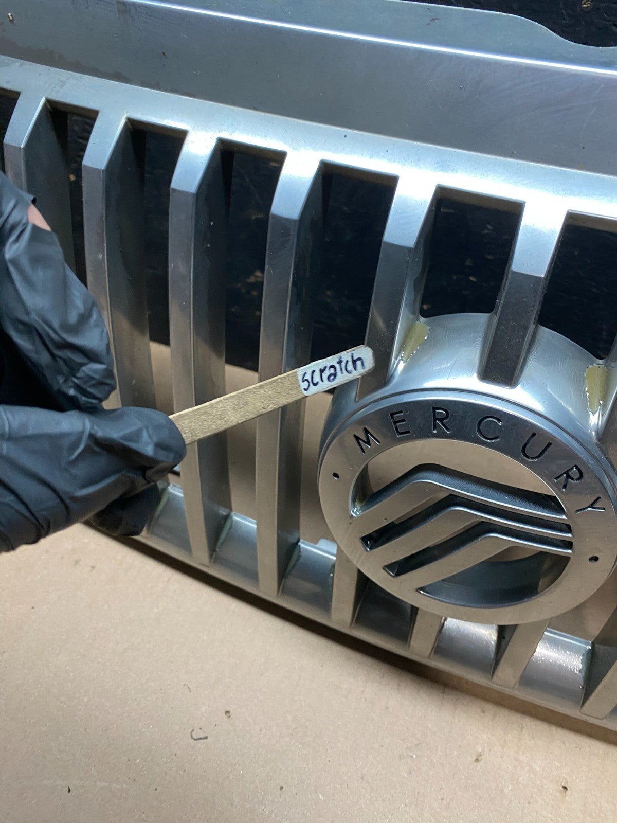 2002 to 2005 Mercury Mountaineer Front Upper Grill Grille Oem P5897 DG3