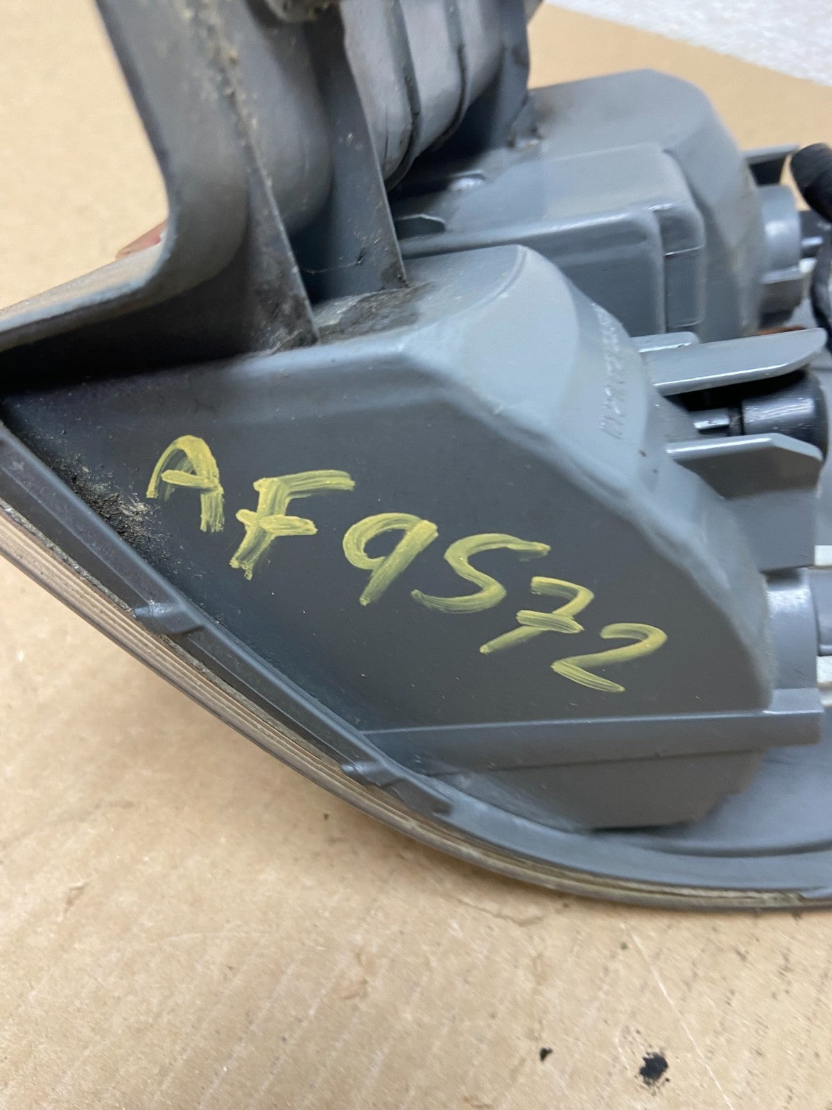 2008 2009 2010 Honda Odyssey Left Driver LH Side Tail Light AF9572 DW6