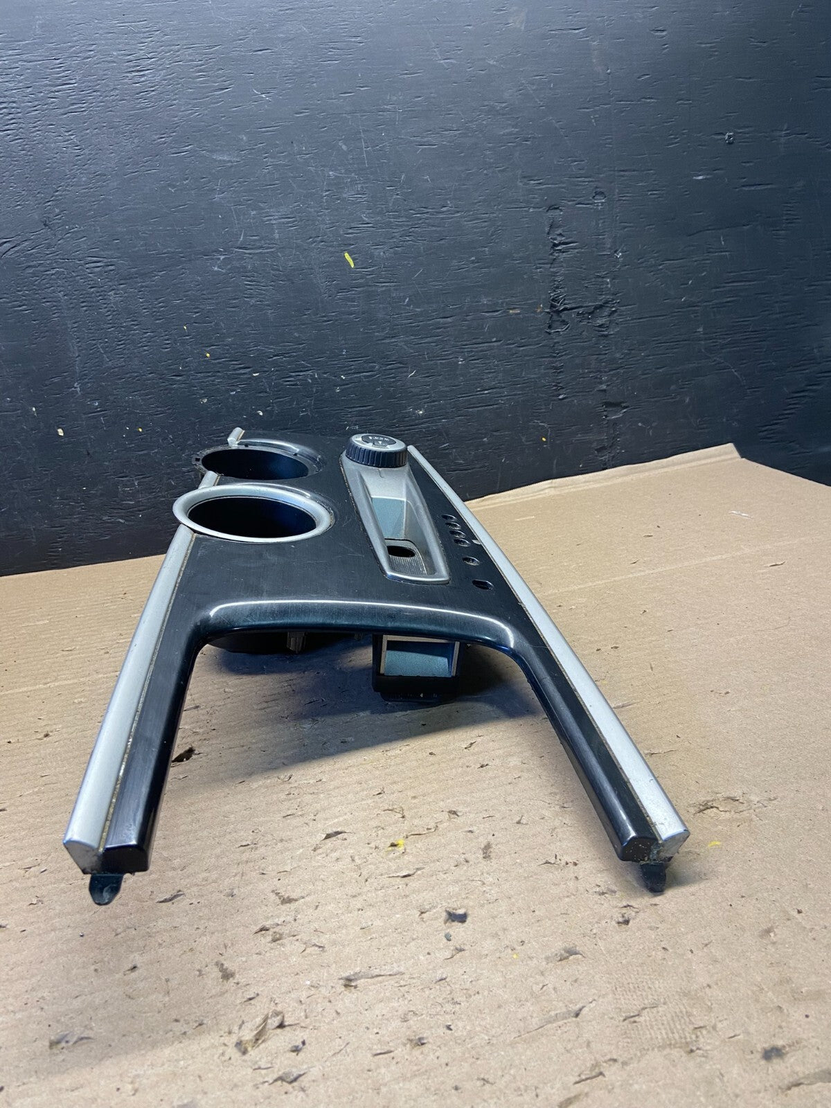 2013 to 2020 Nissan Pathfinder Front Shifter Center Console Cup Holder J4930 DG3