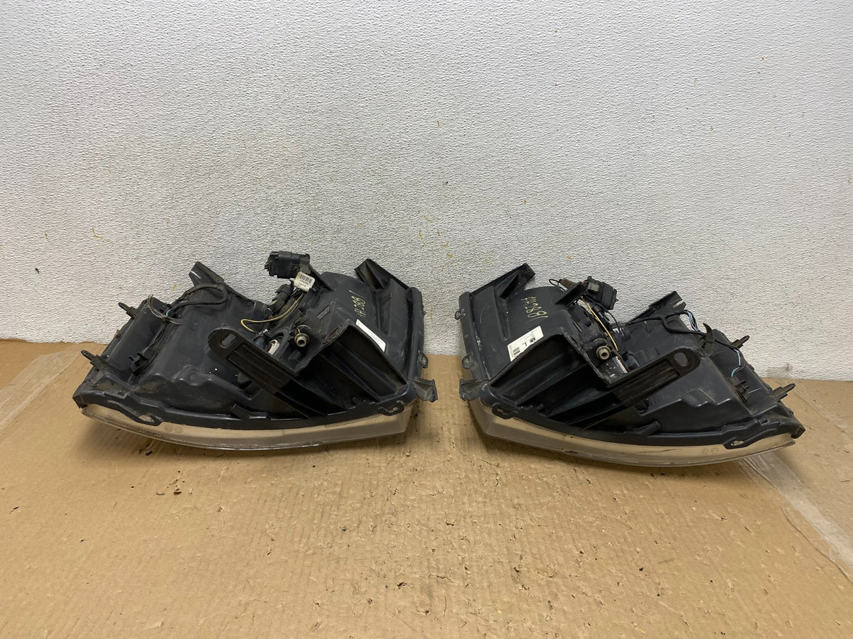 2007 to 2014 Chevrolet Silverado Left+Right Side Black Headlights AH2881 DW7