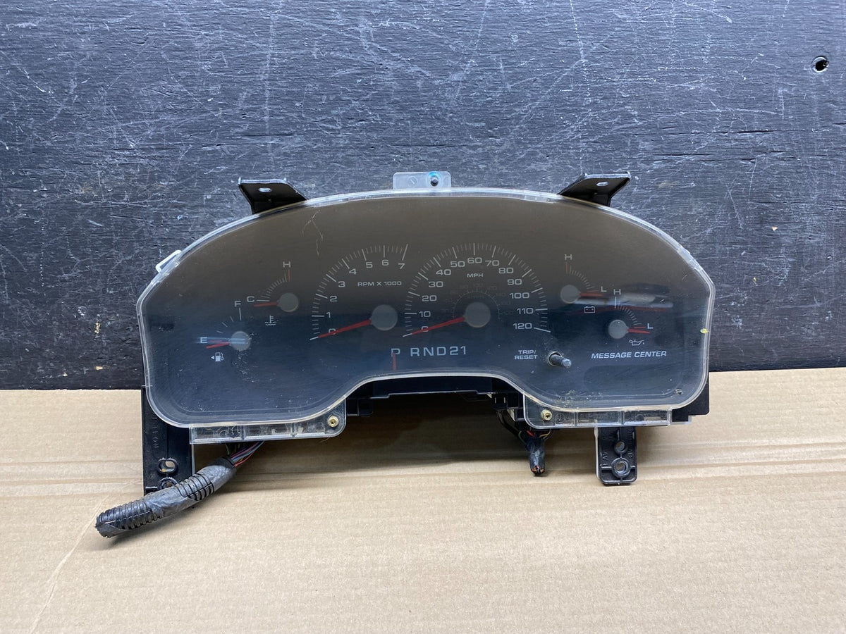 2000 2002 Ford Expedition Speedometer Instrument Gauge Cluster AH7556 DG0