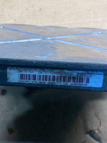 2009 Ford Crown Victoria Engine Control Unit ECU Computer Module AH4867 DW2