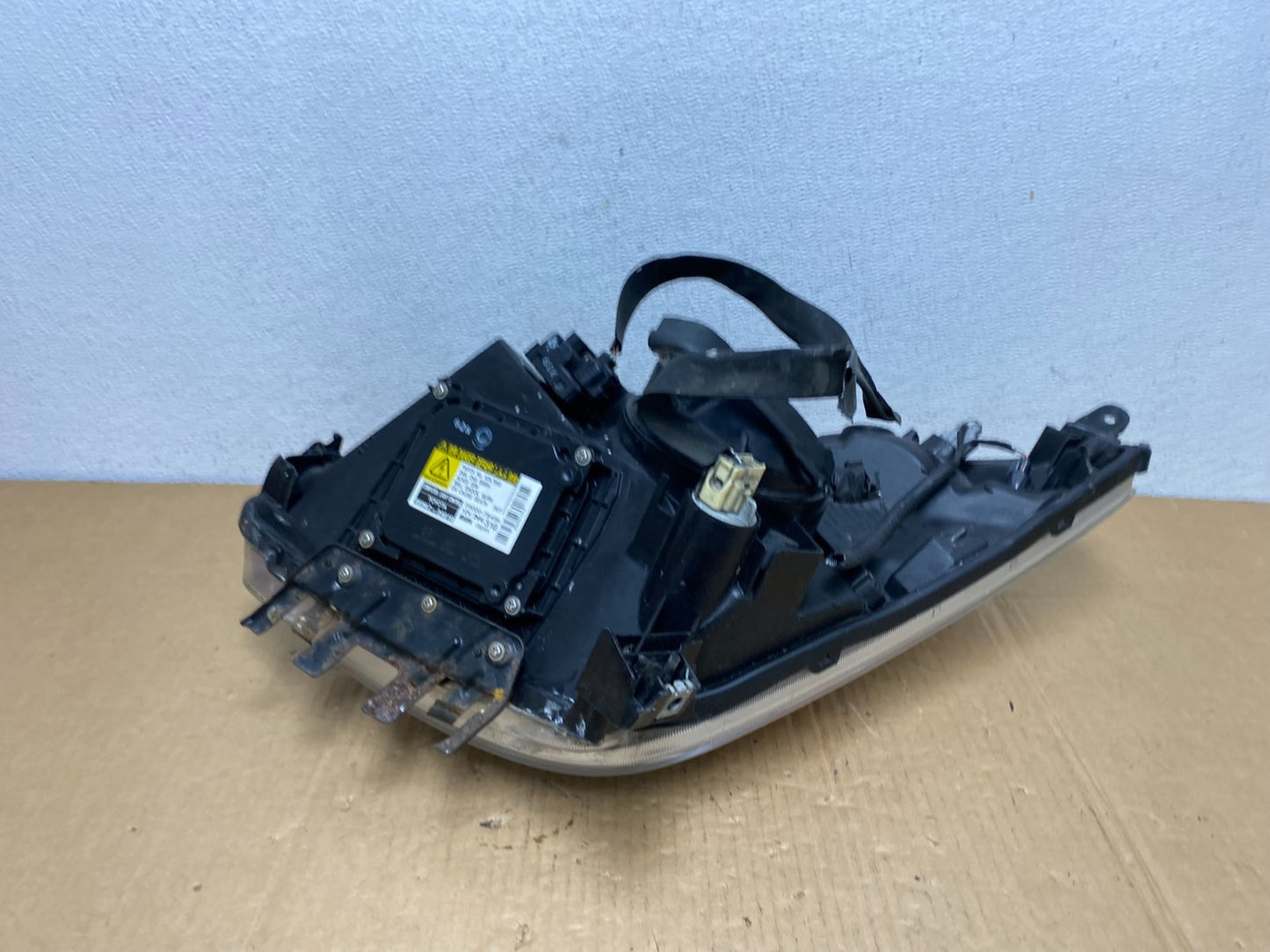 2006-2009 Toyota Prius Right Passenger Rh Side Headlight Xenon HID AC7611 DW7