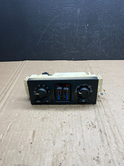 2003-2006 GMC Chevrolet Envoy Trailblazer Climate Control A/C Panel ac9191 DG0