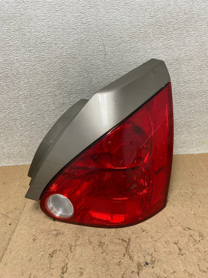 2004 2005 2006 2007 2008 Nissan Maxima Right Passenger Tail Light Oem X2425 DW0