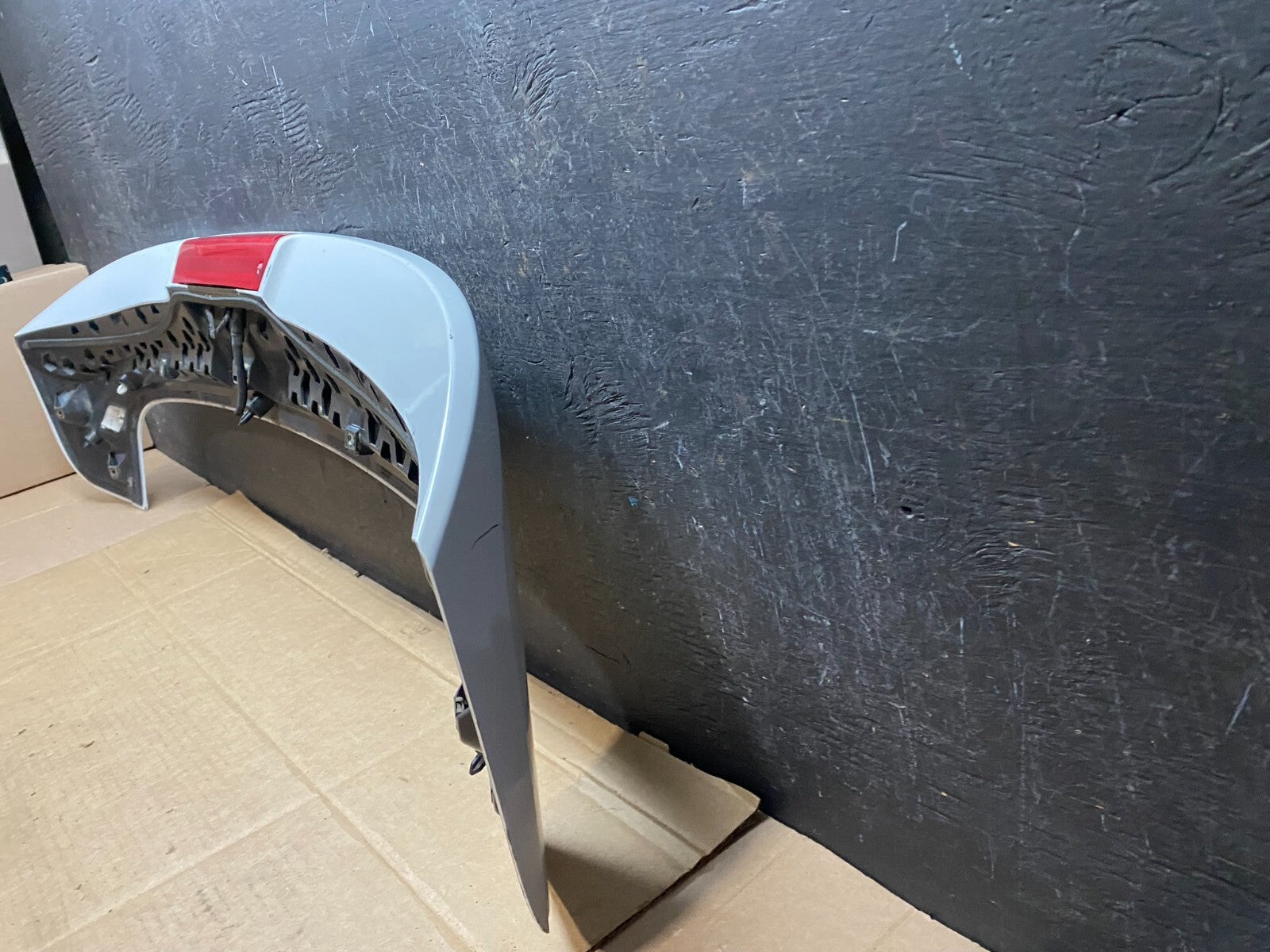 2012 to 2017 Ford Focus SE 4DR Hatchback Trunk Lid Spoiler Wing OEM i2774 DG18
