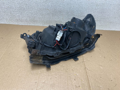 2006-2008 Subaru Forester Right Passenger Rh Headlight Halogen TYC T5672 DW11