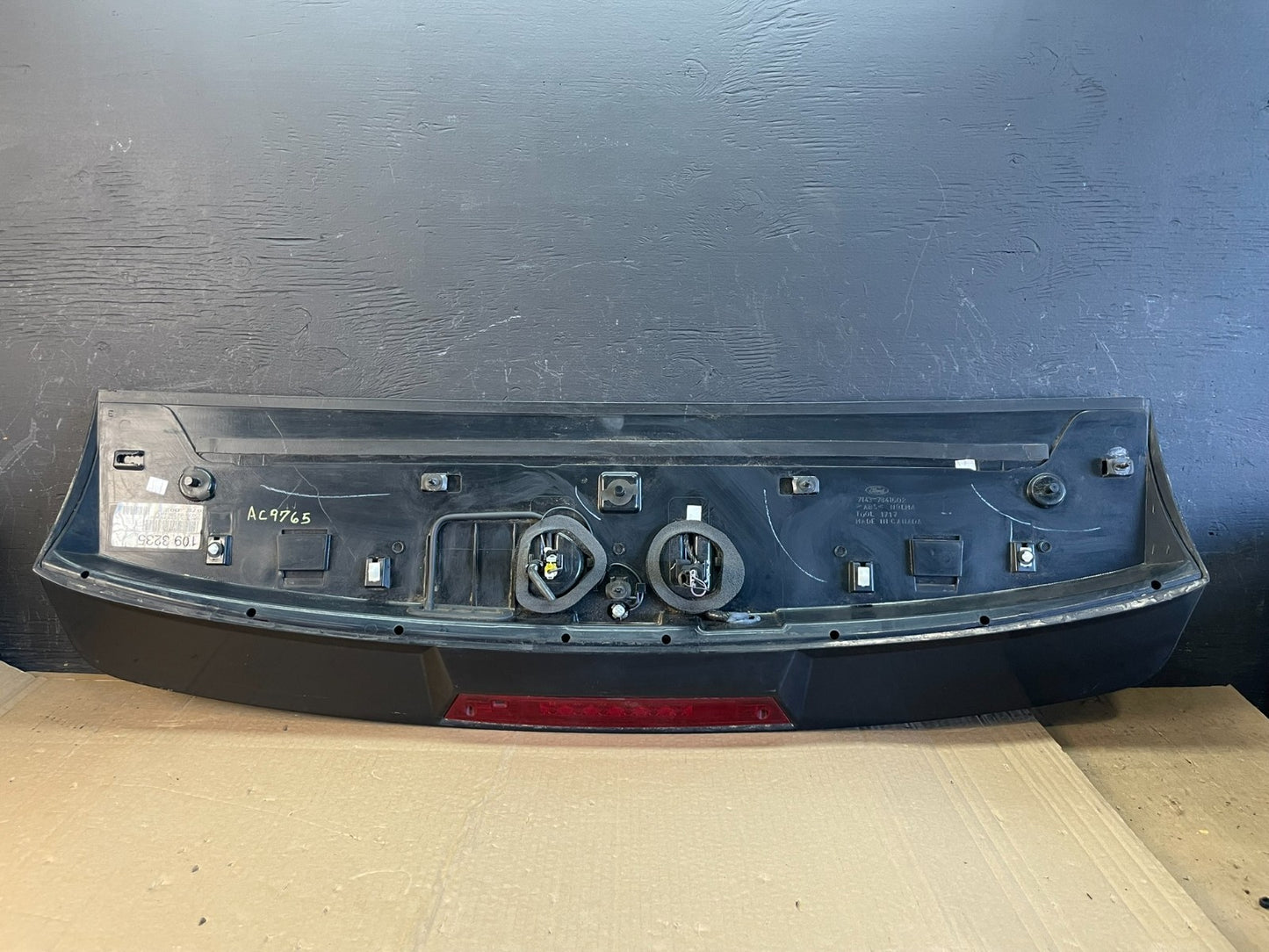 2007 to 2009 Ford Edge Rear Spoiler Wing With Brake Light AC9765 DG5