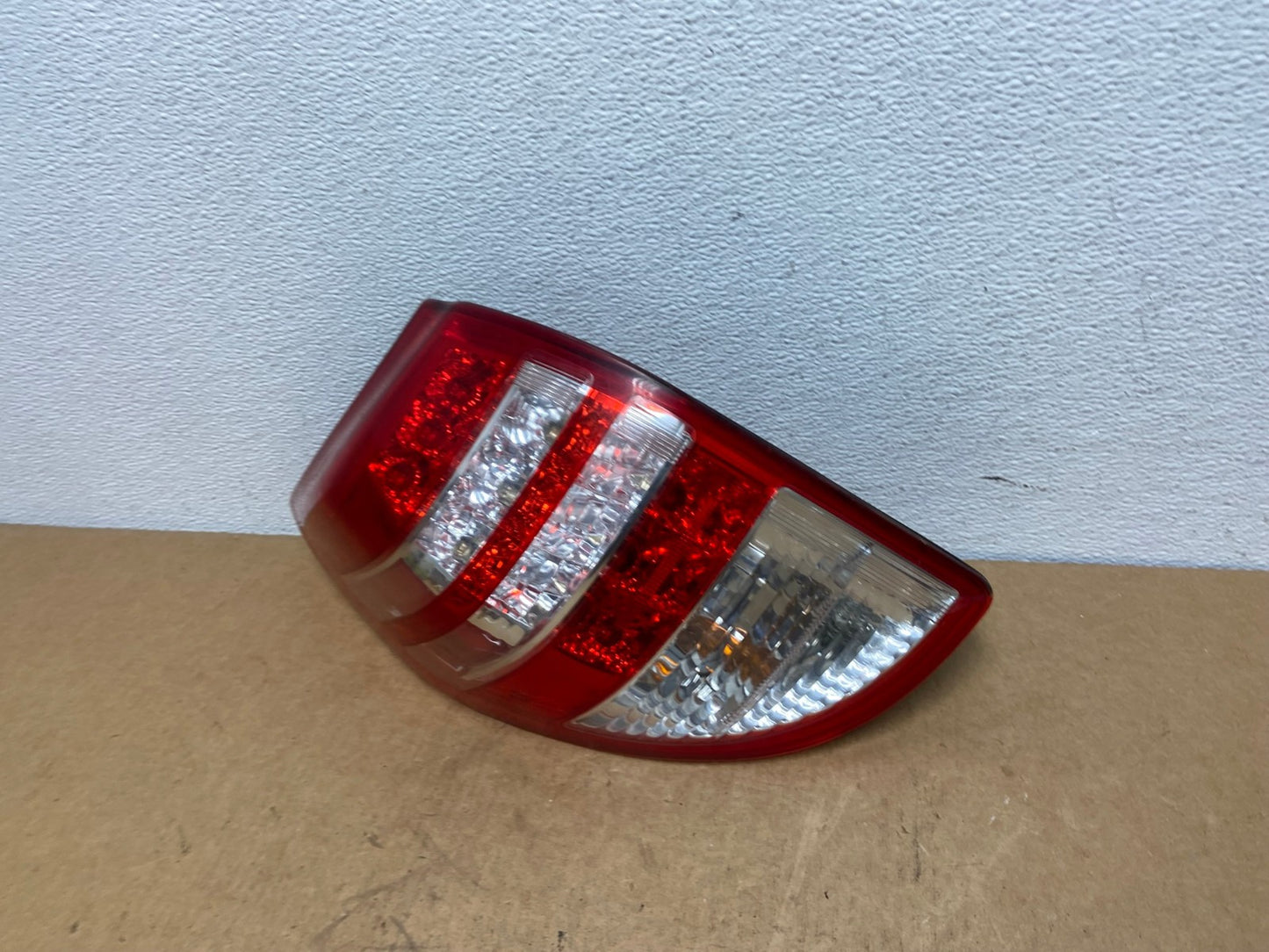2009 to 2012 Toyota Rav4 Left Driver Lh Side Tail Light OEM AC1817 LK1