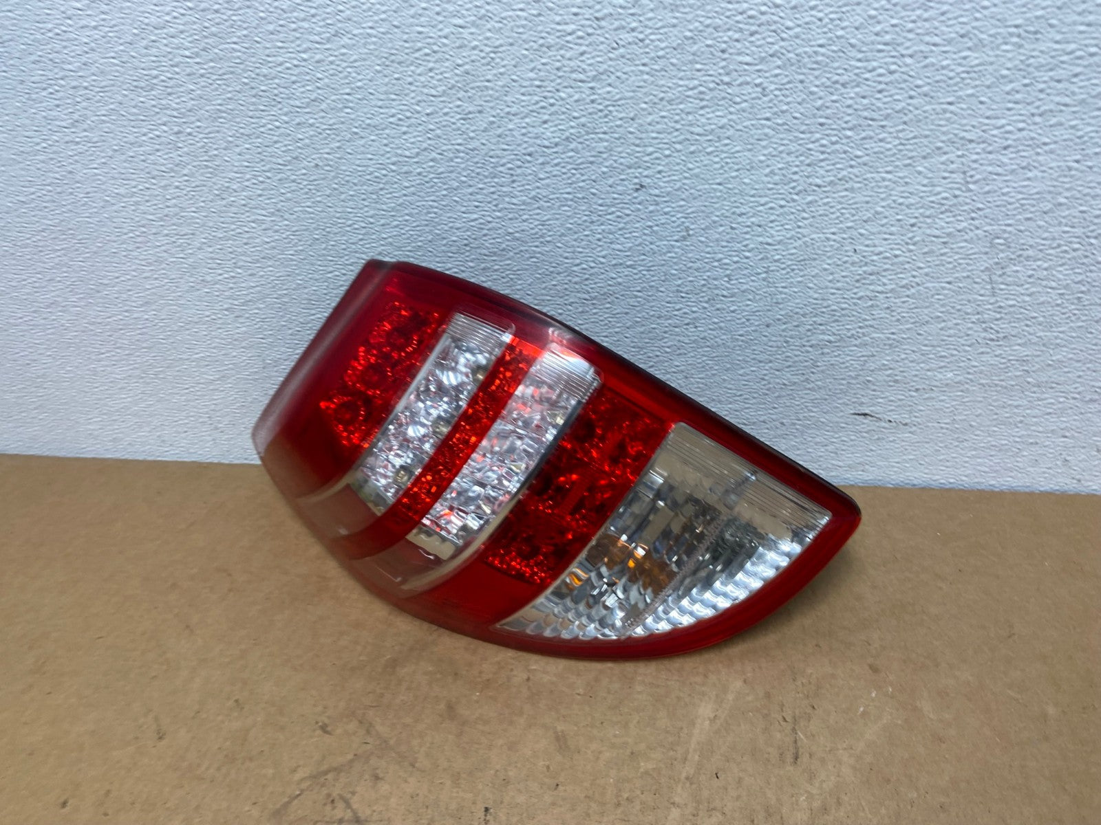 2009 to 2012 Toyota Rav4 Left Driver Lh Side Tail Light OEM AC1817 LK1