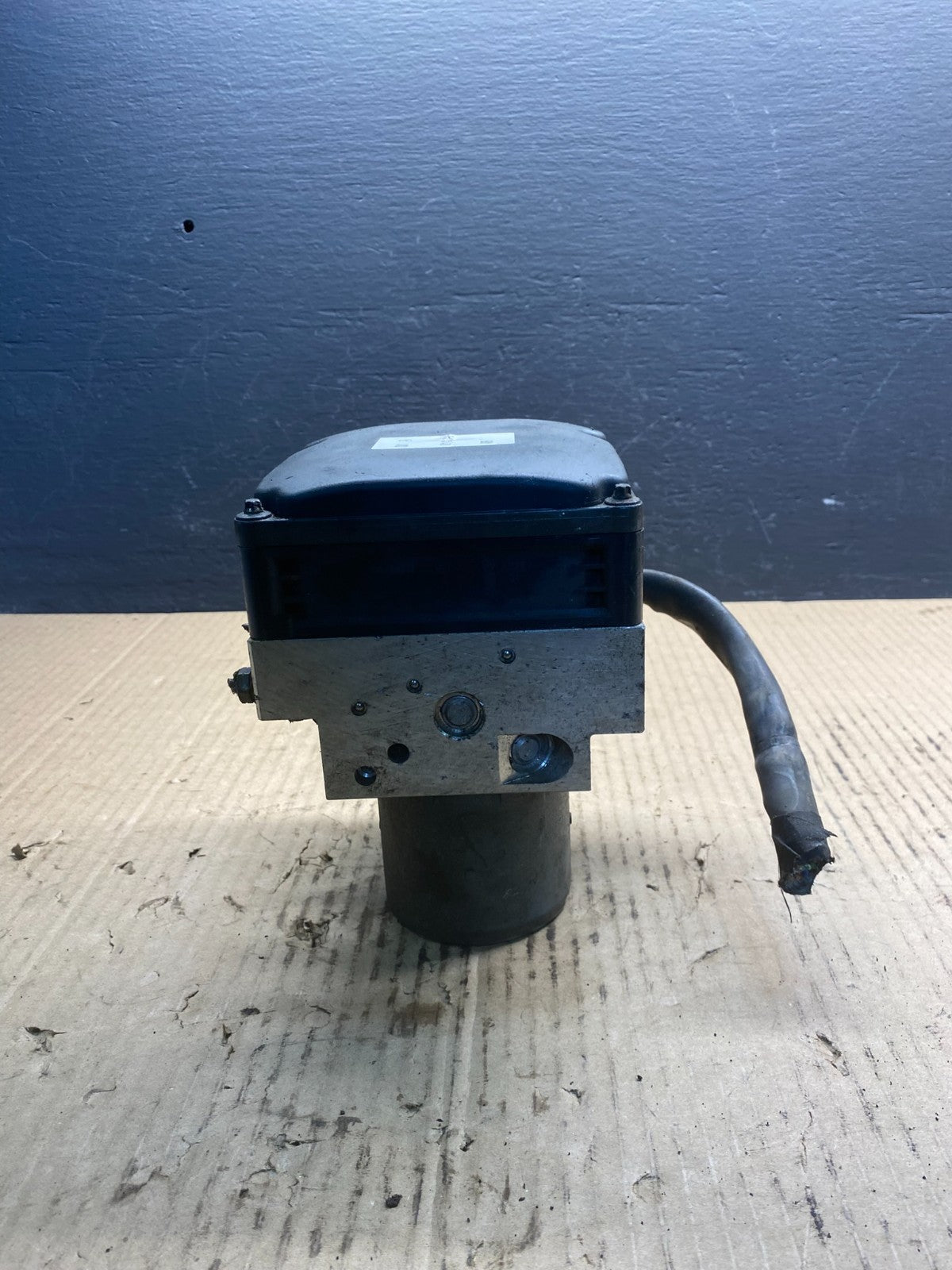 2007 to 2011 Mercedes E350 ABS Anti Lock Brake Pump AC0919 DG4