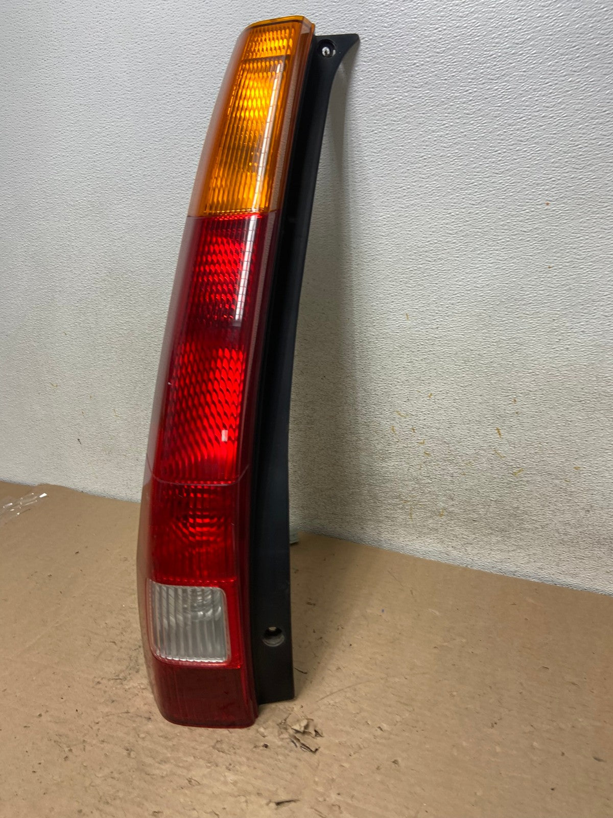 2002 2003 2004 Honda Crv Cr-v Left Driver Lh Tail Light AI1061 LK1