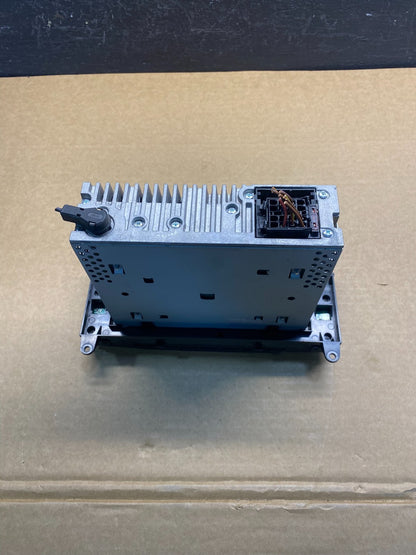 2010 to 2013 Sprinter 2500 3500 AM FM Radio Single CD Disc Player AC8047 DG5