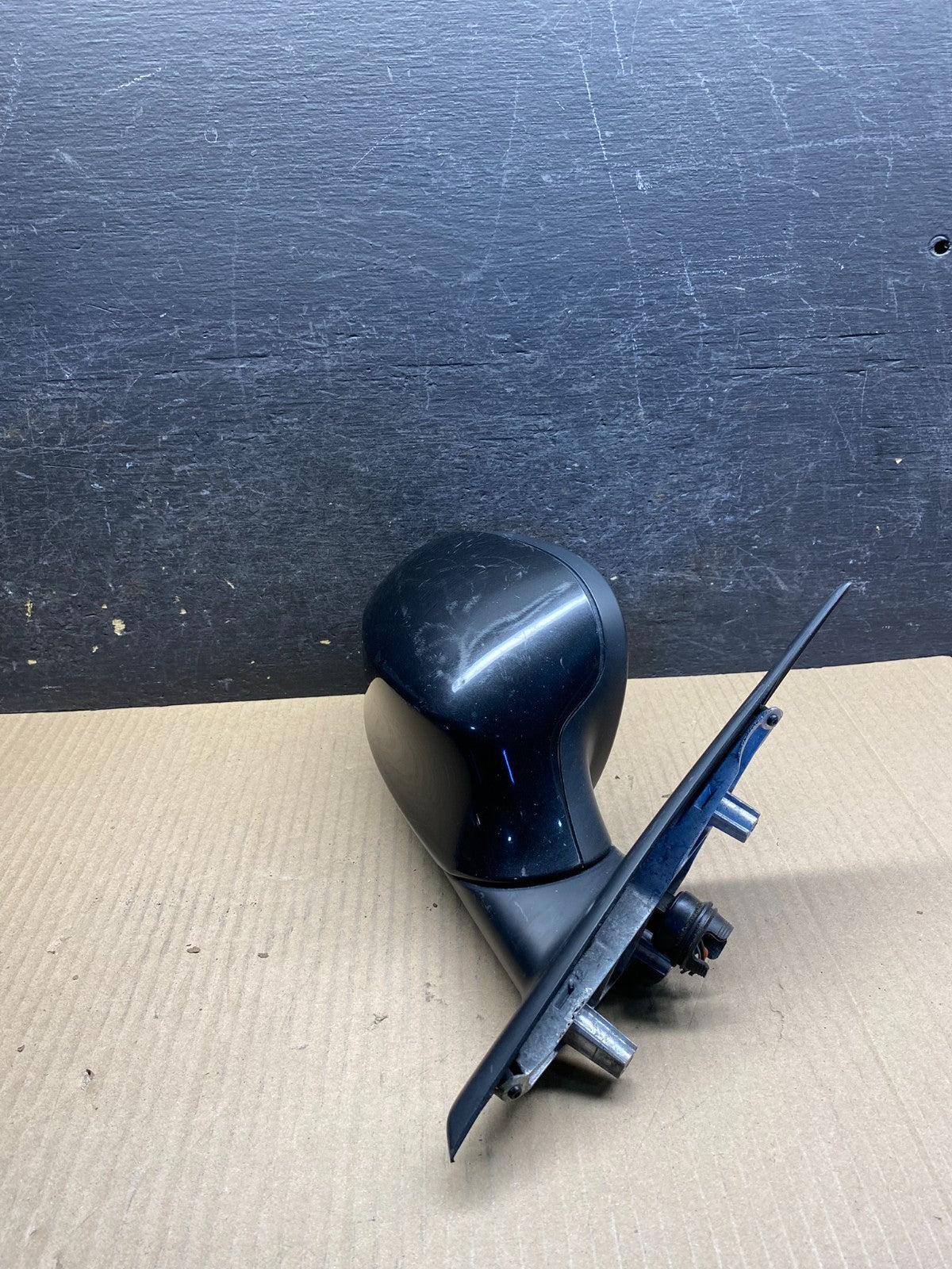 2009 to 2011 BMW 3-Series Right Passenger RH Side View Door Mirror AI0345 DG2