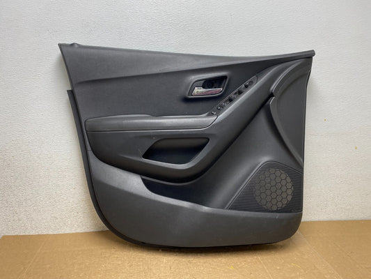 2015 - 2016 Chevrolet Trax Front Left Driver Side Panel Door Trim OEM O6524 DG0