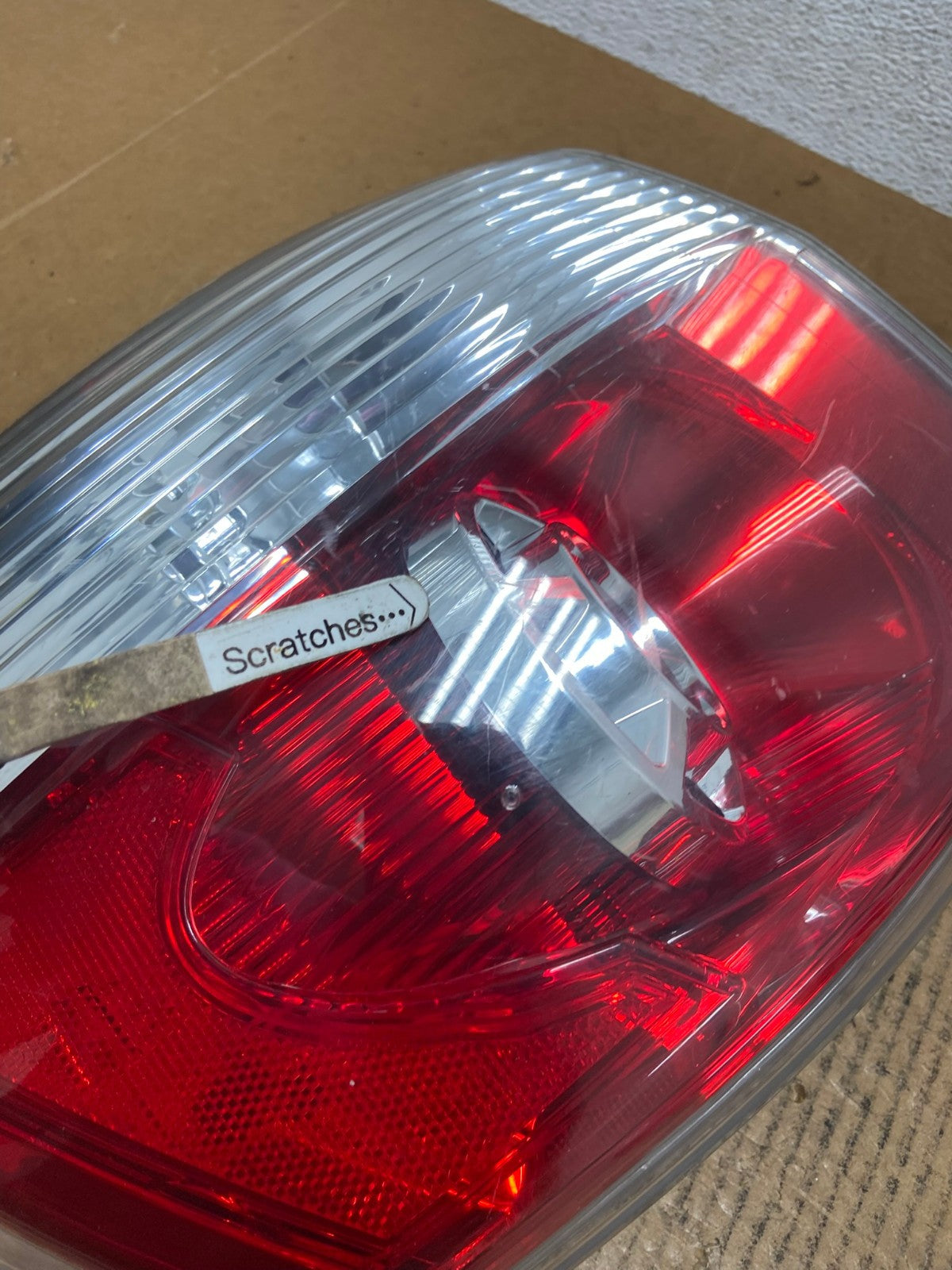 2007 to 2012 GMC Acadia Tail Light Left Driver Lh Side AE0659 LK3