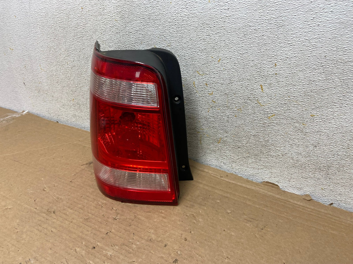 2008 to 2012 Ford Escape Left Driver LH Side Tail Light AH8490 LK2