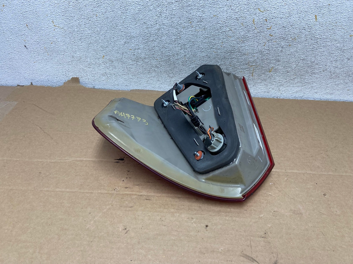 2010 2011 2012 Mercedes GL-Class GL450 Left Driver LED Tail Light AH7773 LK4