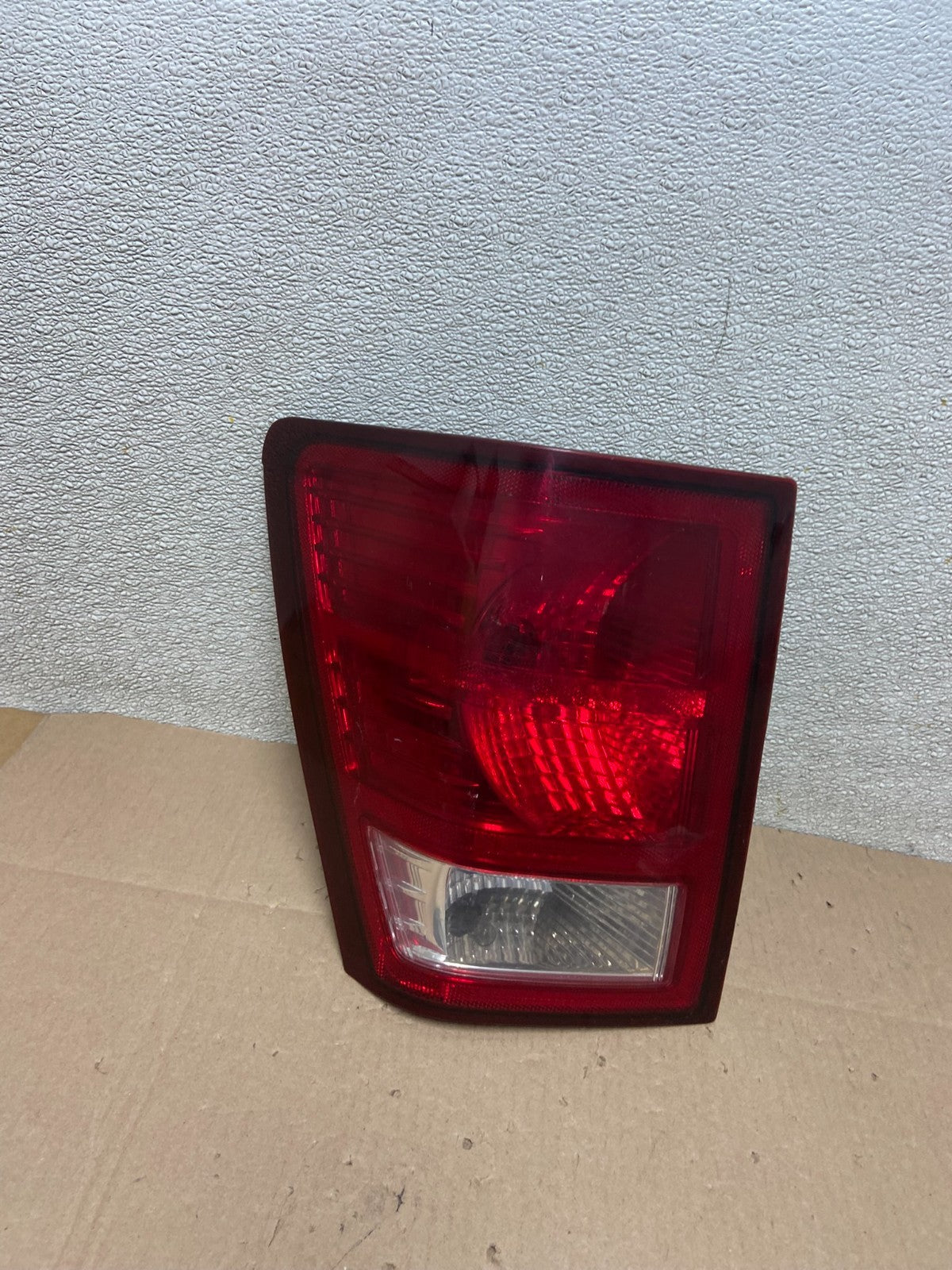 2007 to 2010 Jeep Grand Cherokee Left Driver Lh Tail Light Oem AA0291 DW0