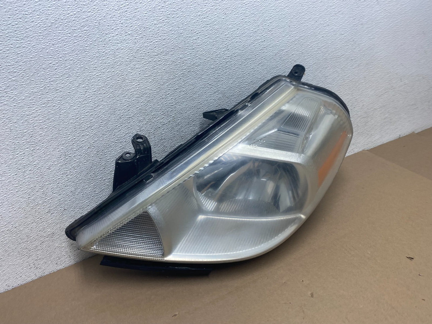 2008 to 2012 Nissan Versa Headlight Halogen Left Driver Lh Side AG5712 DW2