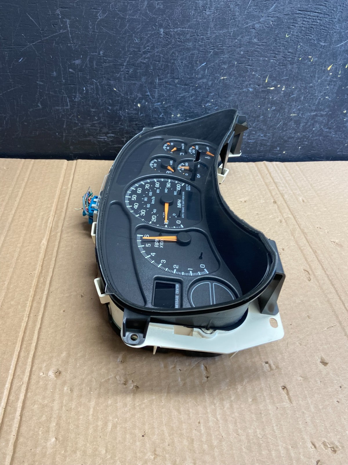 2002 GMC Yukon Speedometer Cluster Gauge af6151 DG1