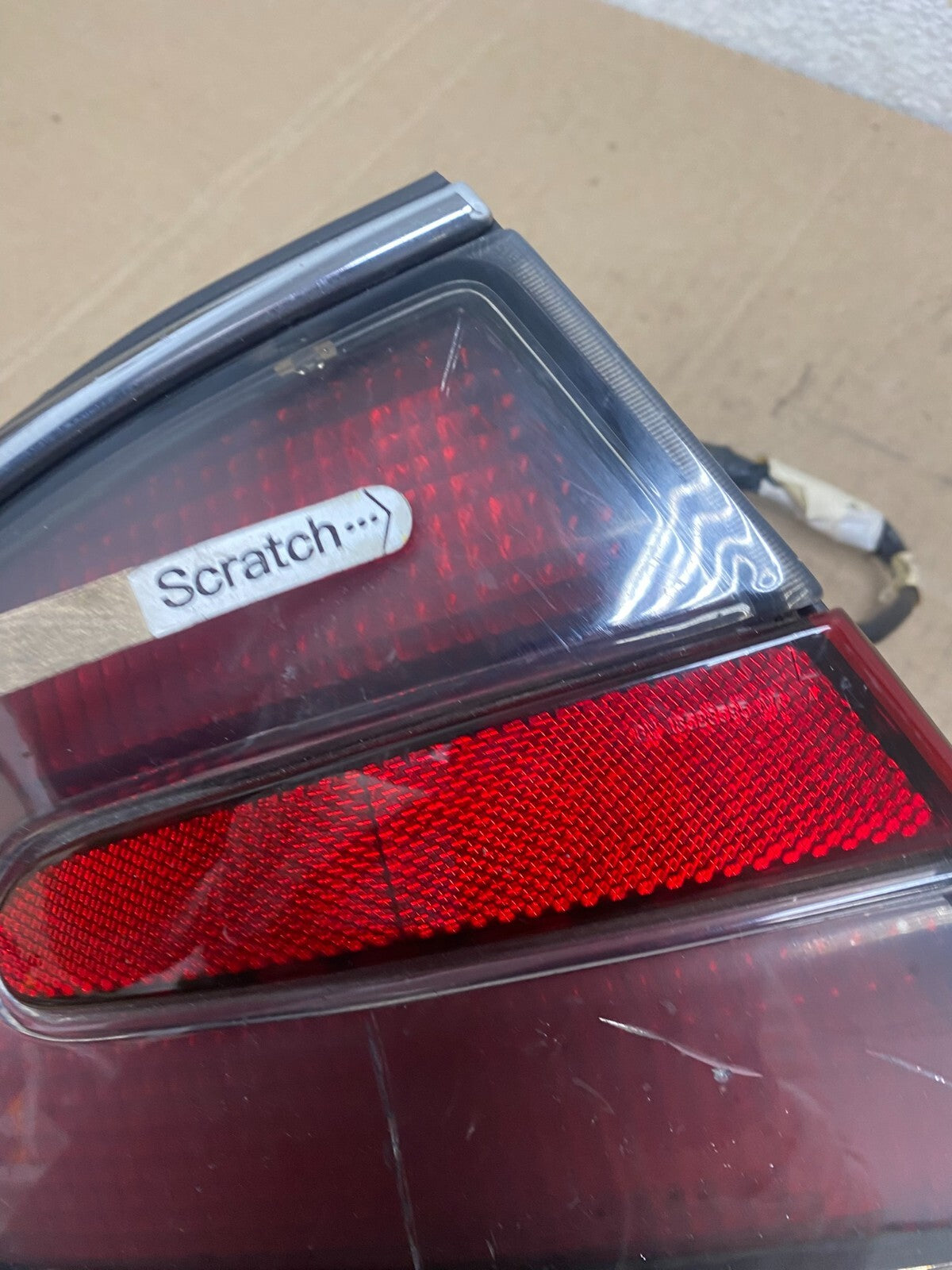 1997-1998 Buick Park Avenue Ave Left Driver Lh Side Tail Light OEM J8604 DW5