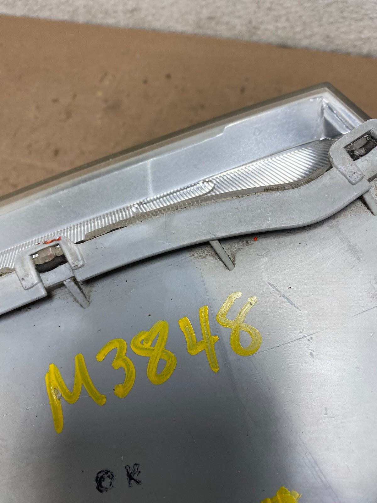 1999 to 2000 Mazda Protege Left Driver LH Side Headlight OEM M3848 DG9