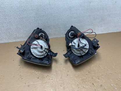 2005 to 2006 Nissan Altima Left+Right Side Set Halogen Headlights OEM U0368 DW12