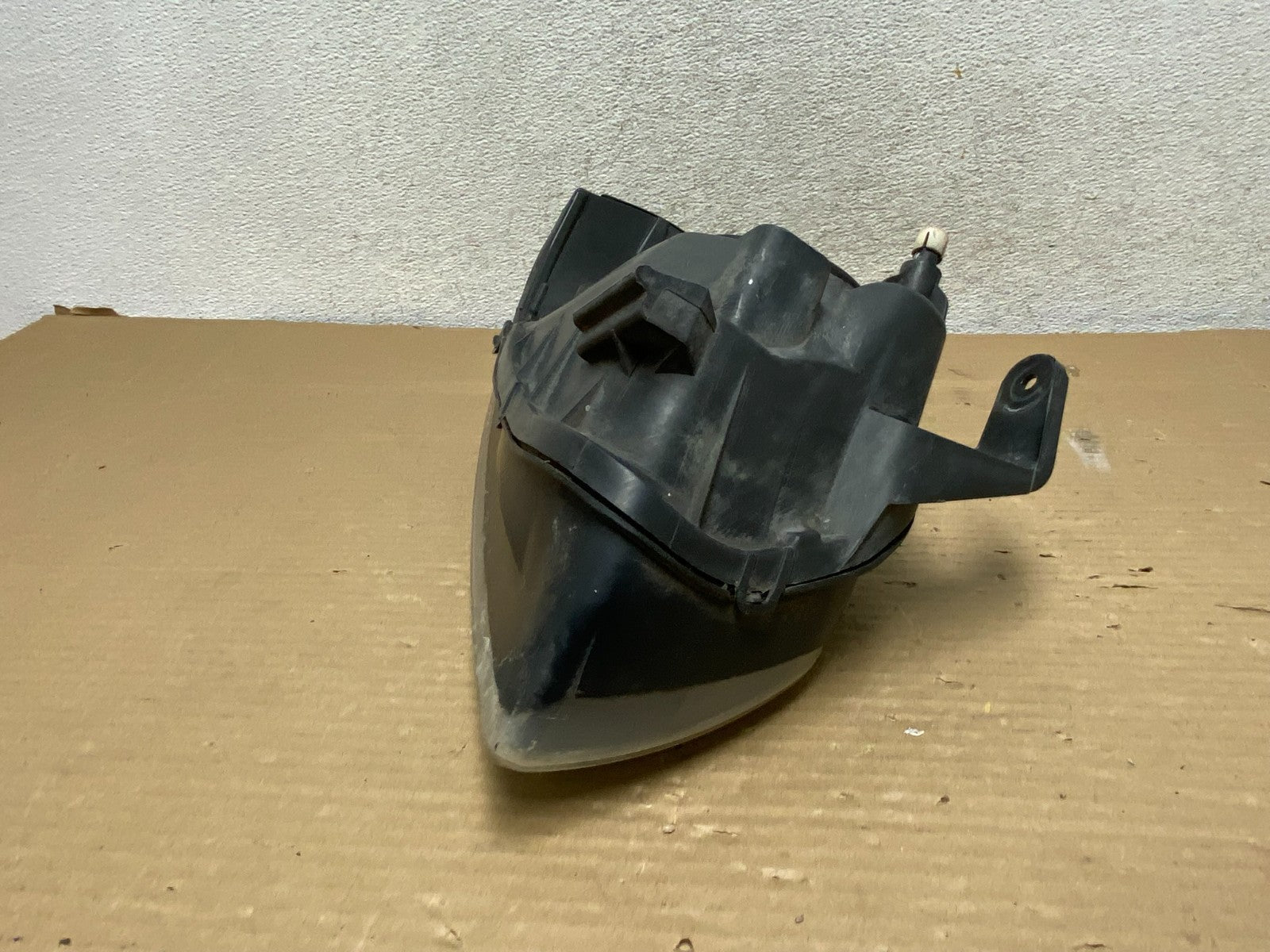 2004 - 2006 Nissan Sentra Halogen Left Driver LH Headlight AG8959 DW6