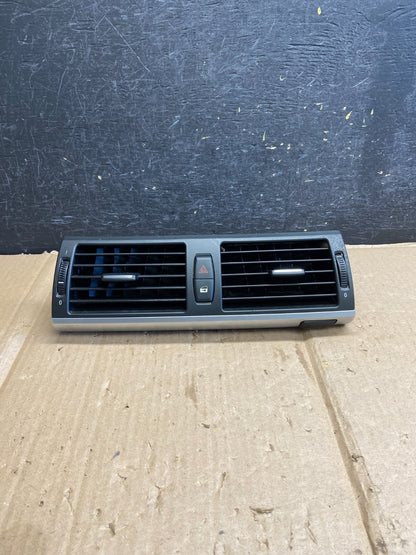 2010 to 2013 BMW X5 X6 Center Console Dash Air Vent AI2746 DG0