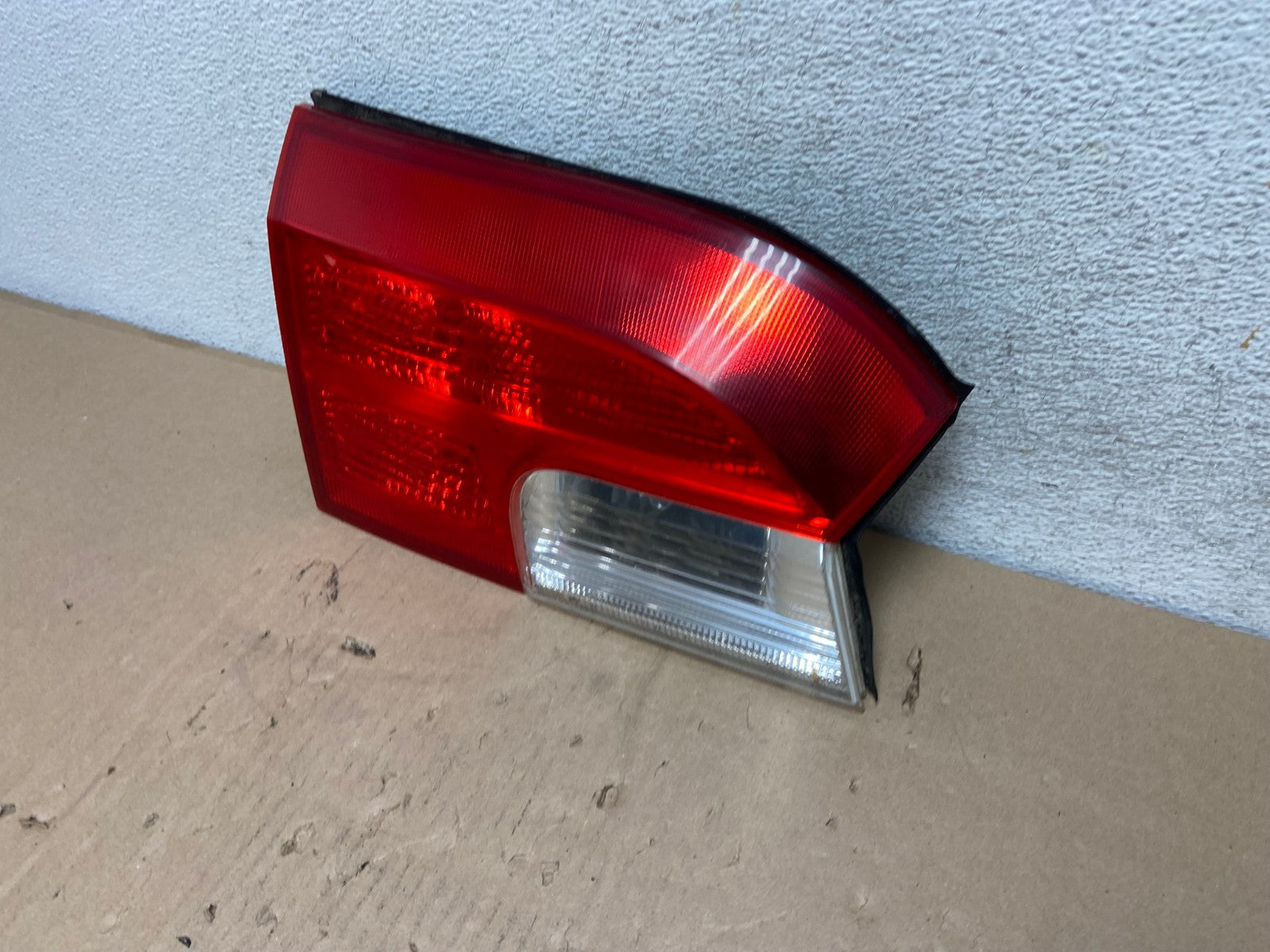 2010-2017 GMC Terrain Tail Light Inner Left Driver Lh AG6725 LK1