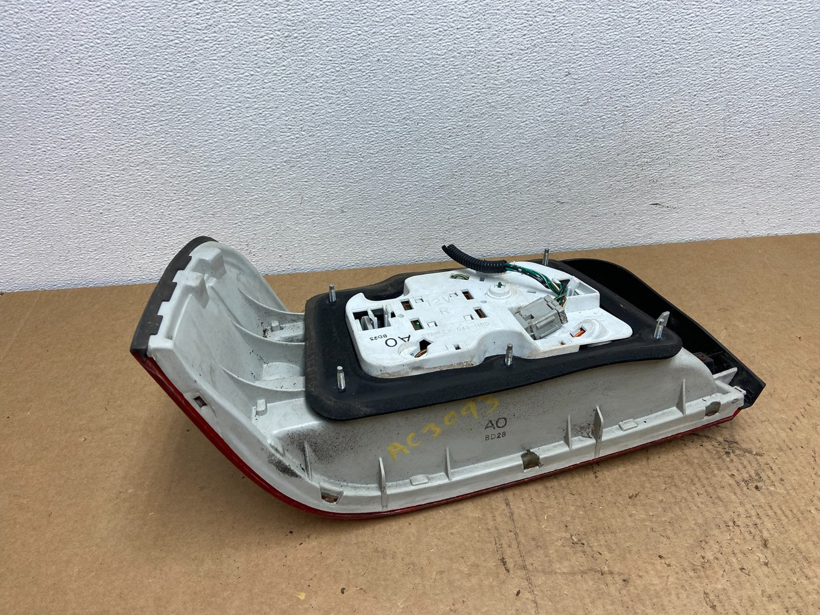 1992 to 1994 Acura Vigor Right Passenger Tail Light AC3093 DG7