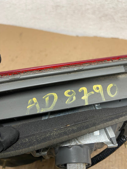2005 2006 2007 Honda Odyssey Inner Right Passenger RH Tail Light AD8790 LK7