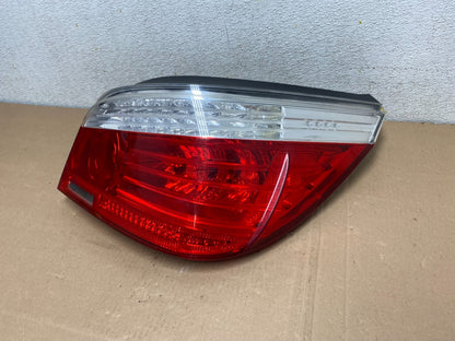 2008 2009 2010 BMW 5 525i 530i Right Passenger Rh Tail Side Light M0283 DW1