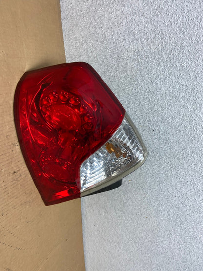 2006 2007 Infiniti M35 M35X M45 Left Driver LH Side Tail Light AD0884 LK2