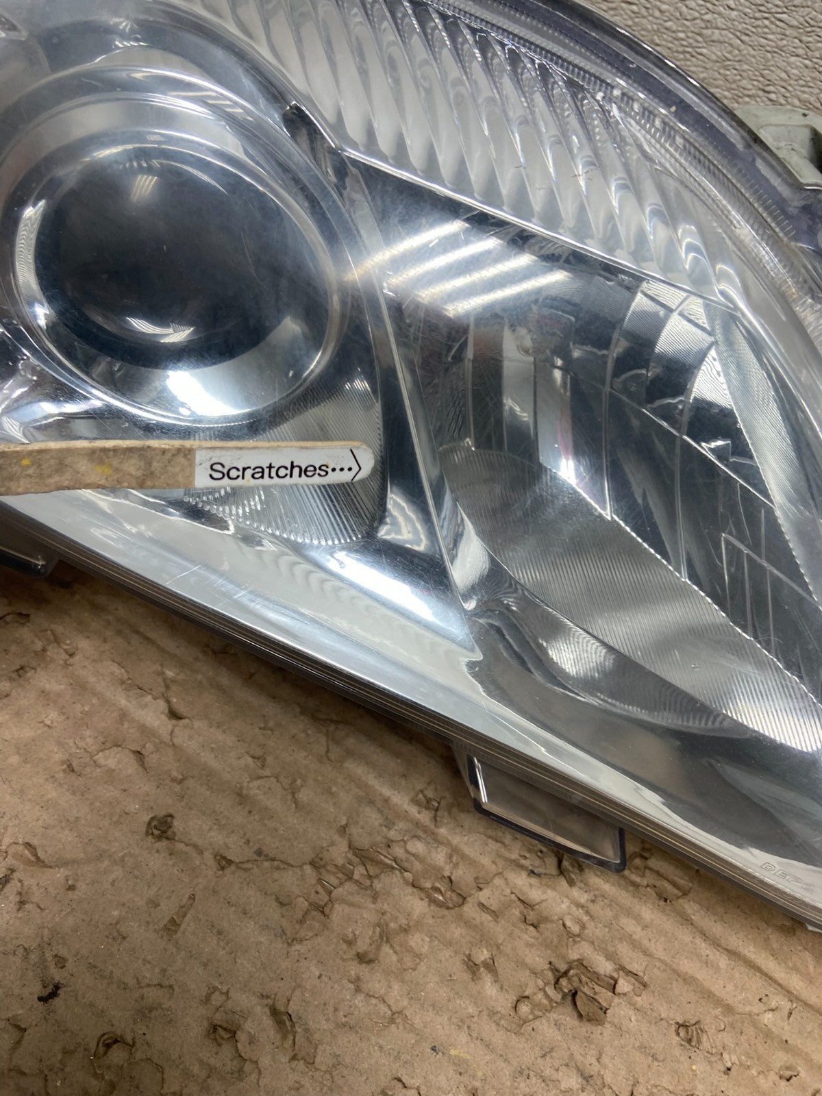 2010 - 2011 Toyota Camry Right Passenger RH Halogen Headlight AB1716 DW3
