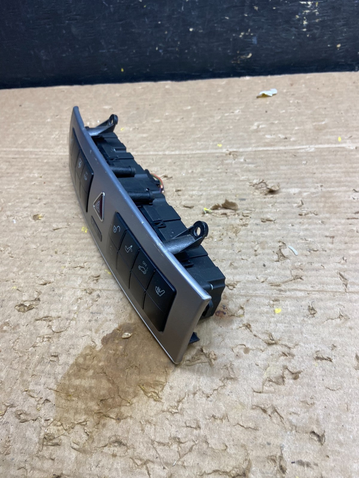 2005 - 2007 Mercedes C230 C240 Center Console Switch Control Unit W3173 DG3