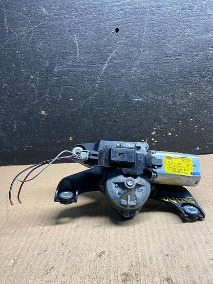 2011 to 2014 Ford Edge Licnoln MKX Rear Windshield Wiper Motor OEM Z2244 DG0