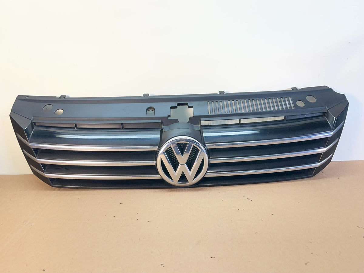 2012 to 2015 Volkswagen Passat Front Upper Grill Grille AH0286 DG0