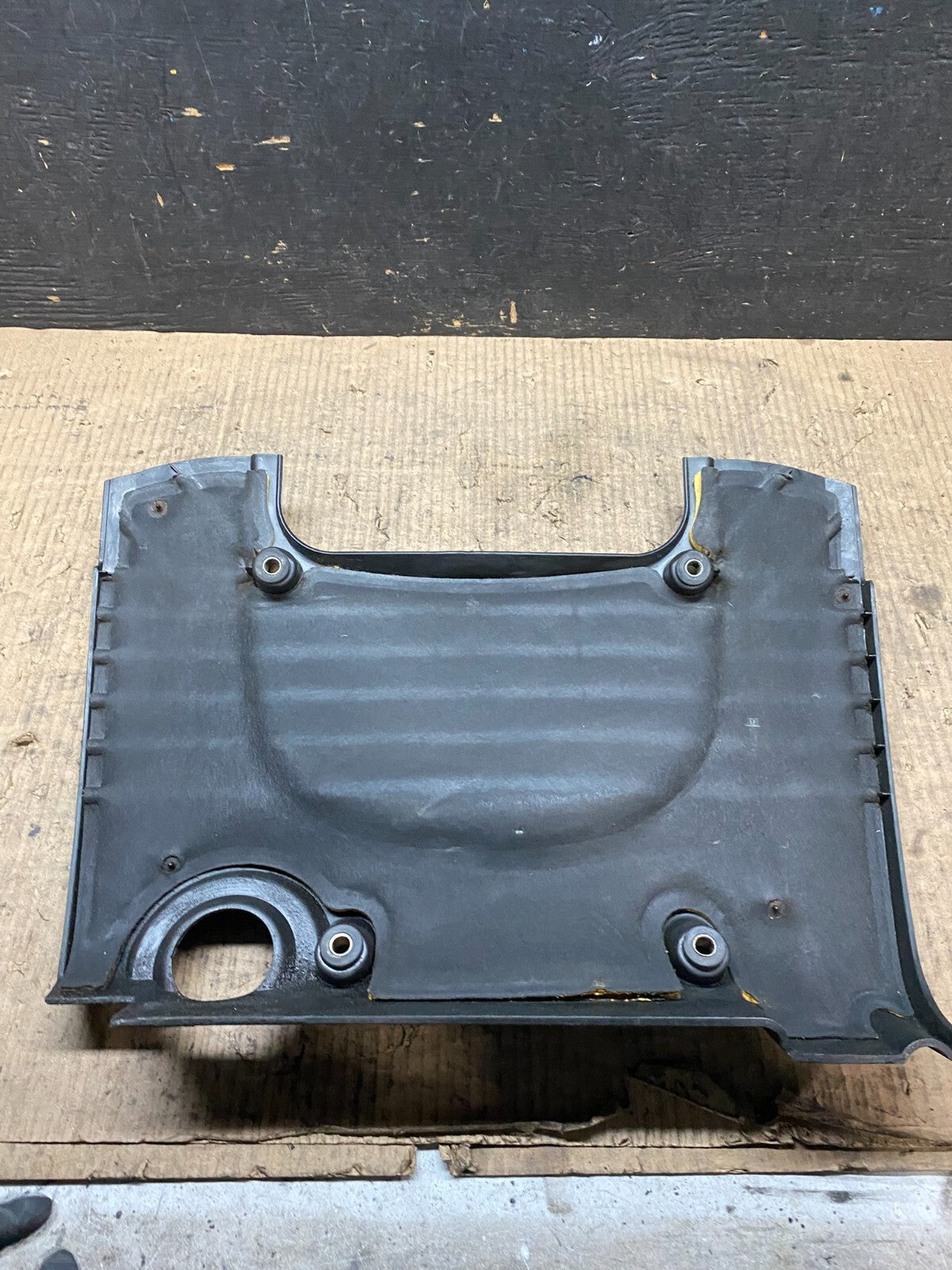 2002 to 2005 Hyundai Sonata 2.4L Engine Trim Cover N3133 PS5