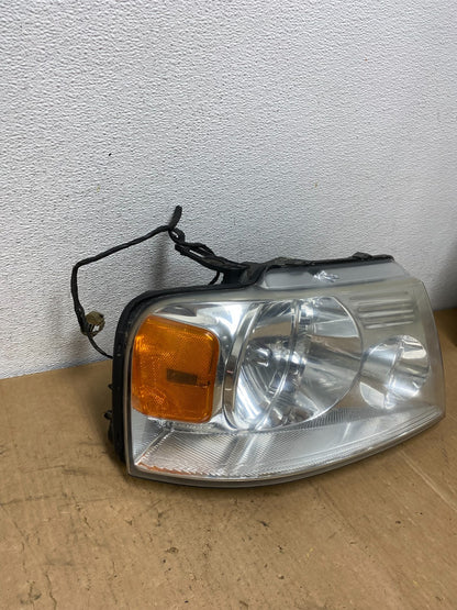 2004 to 2008 Ford F-150 F150 Right Passenger Rh Halogen Headlight AC8633 DW2
