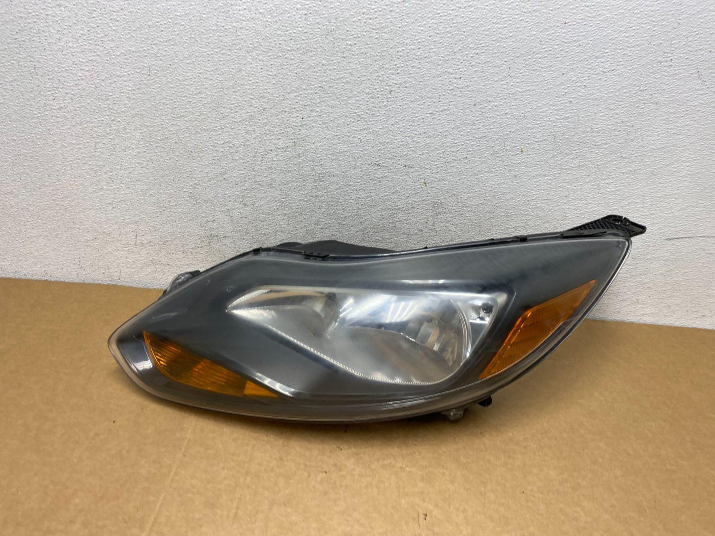 2012 2013 2014 Ford Focus Left Driver Lh Side Halogen Headlight AD5285 DW0