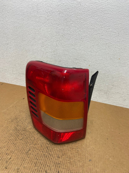 1999 - 2004 Jeep Grand Cherokee WJ Left Driver Lh Tail Light TYC AE0218 LK0