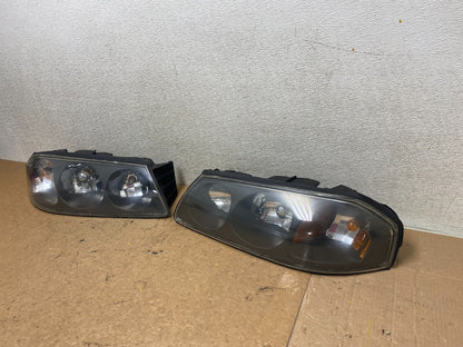 2000 to 2005 Chevrolet Impala Left+Right Set Headlights Halogen S7730 DW1