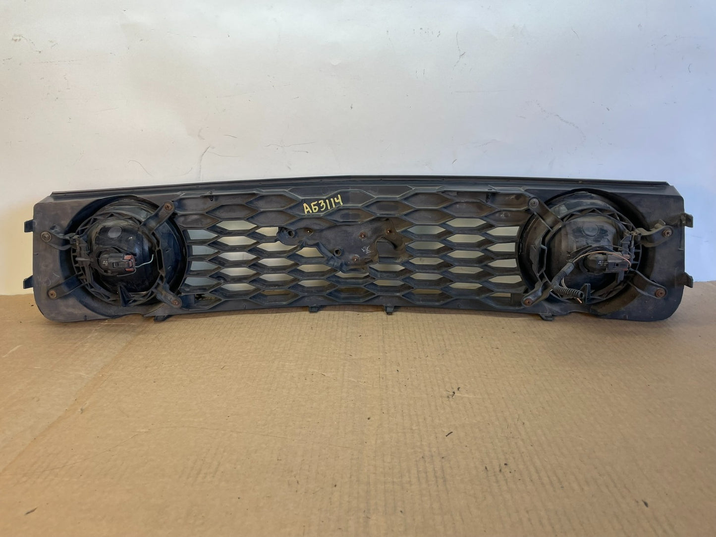 2005 - 2009 Ford Mustang Front Upper Grille Grill ag3114 DG3