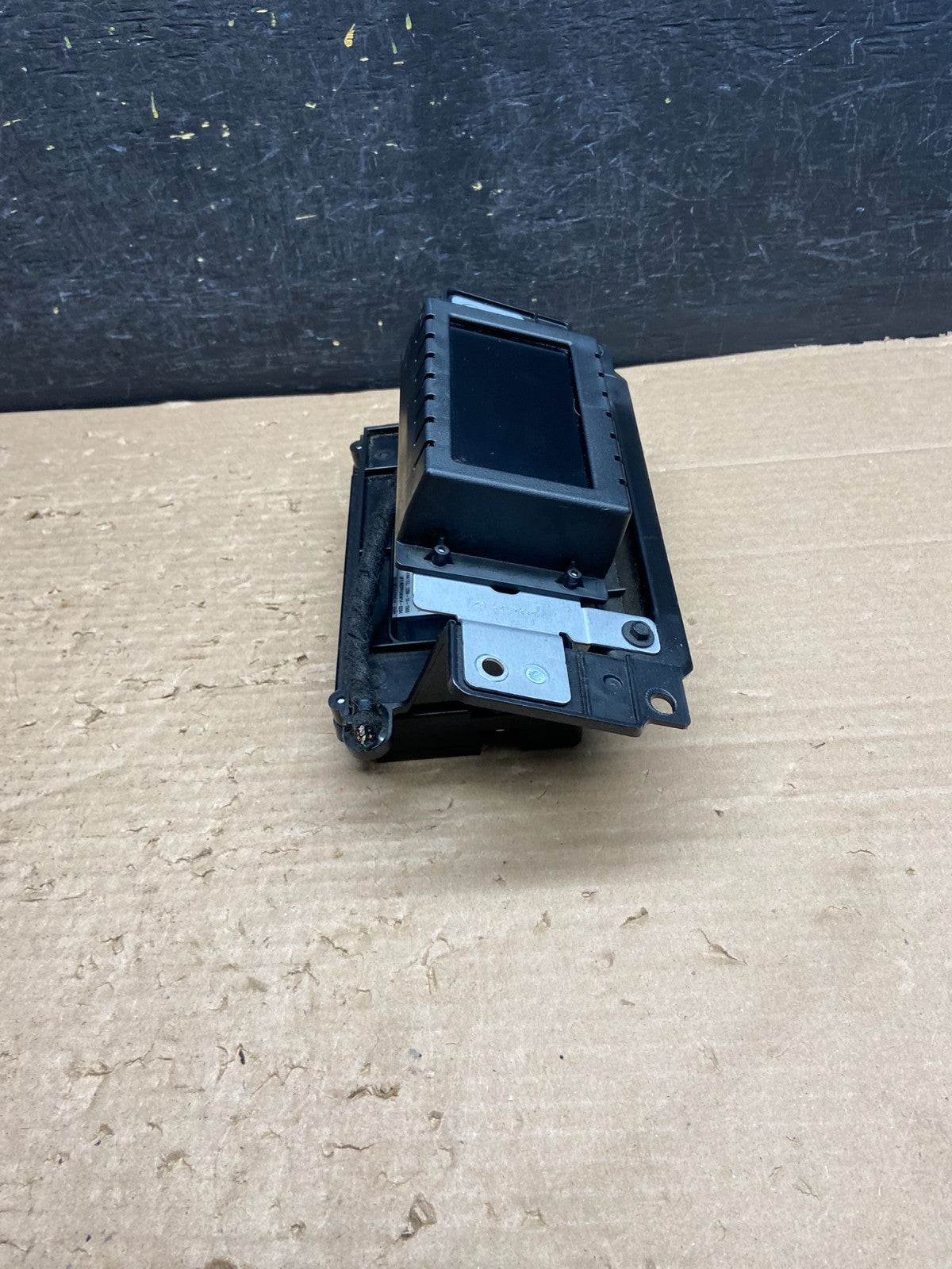 2013 to 2014 Ford Explorer Screen Communication Module DB5T-14B428-AC AG8591 DG2