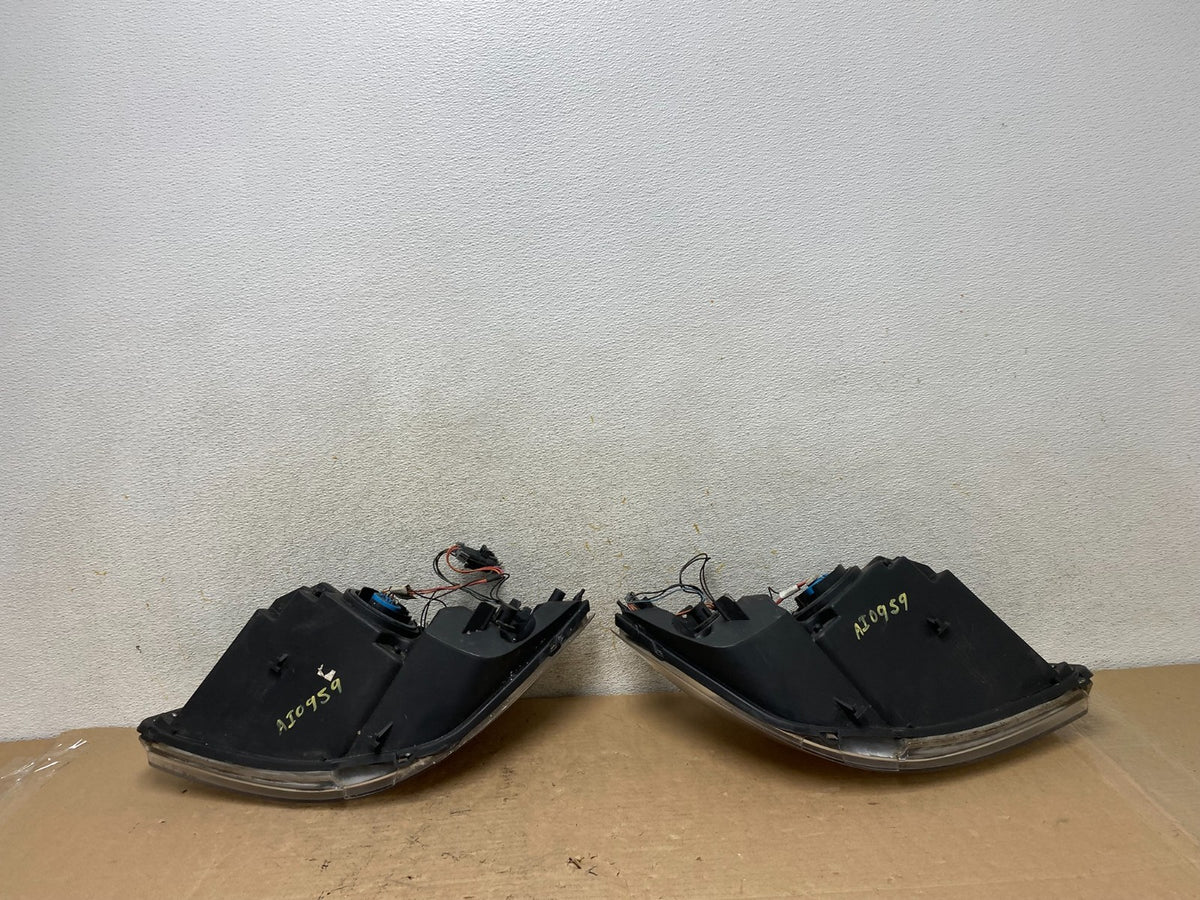 2005 - 2010 Chevrolet Cobalt Sedan Left+Right Headlights AI0959 DW7