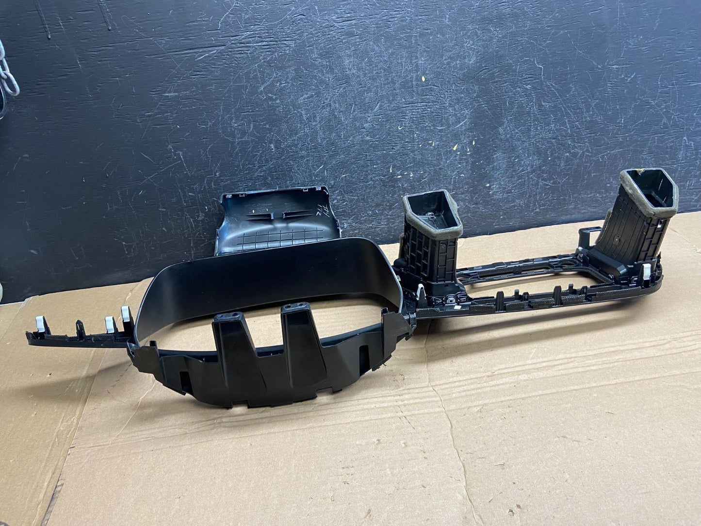2015 to 2017 Hyundai Sonata Speedometer Cluster Bezel Trim W/ Air Vent AF1863 DG2