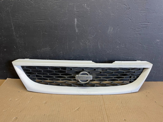 1998 to 1999 Nissan Sentra Front Grille Grill 623108B725 AB78670